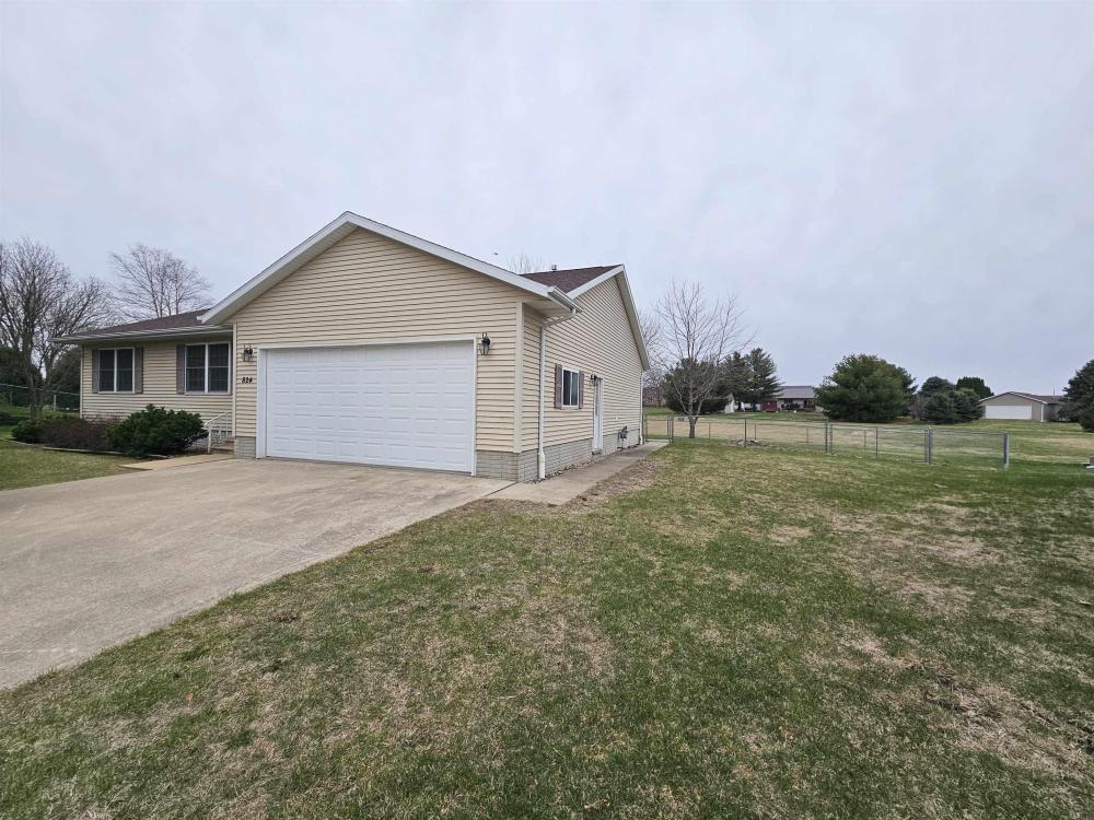 Currently Displayed Property Photo