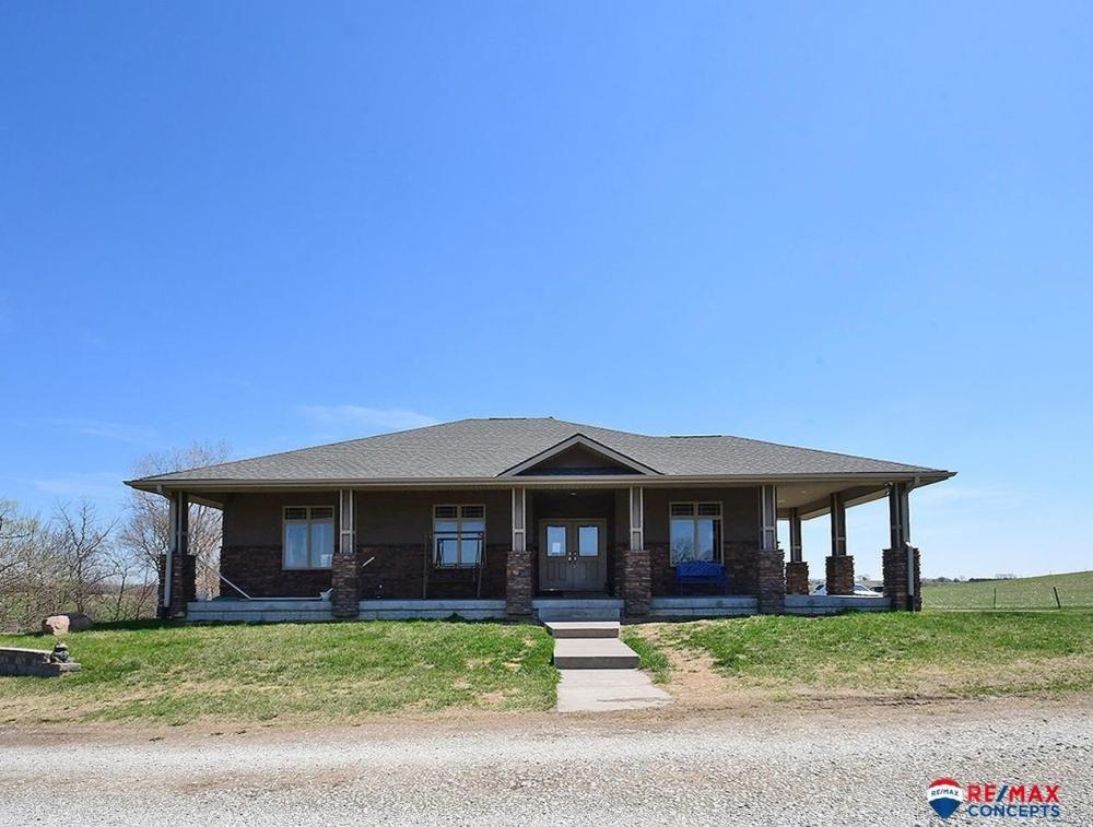 Currently Displayed Property Photo