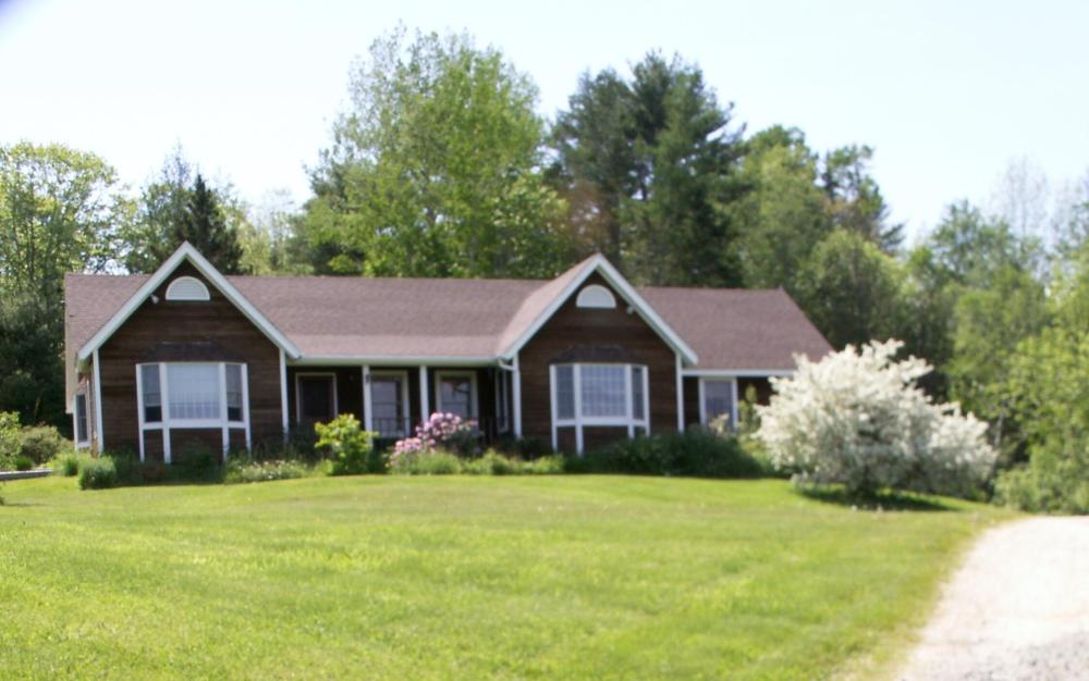 Currently Displayed Property Photo