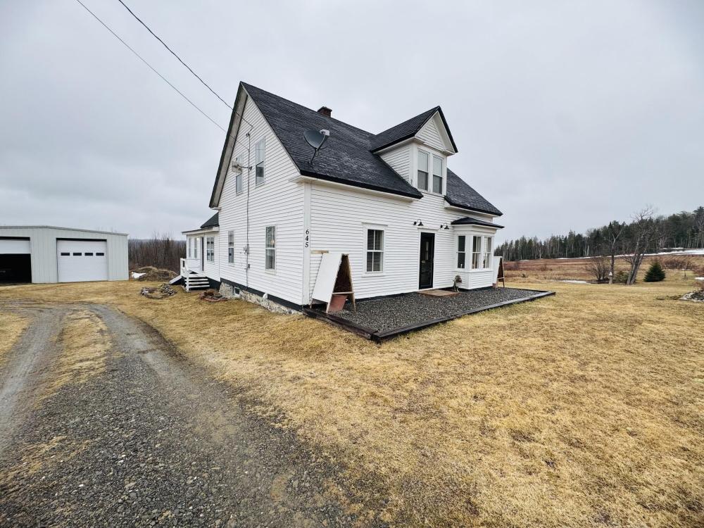 Currently Displayed Property Photo