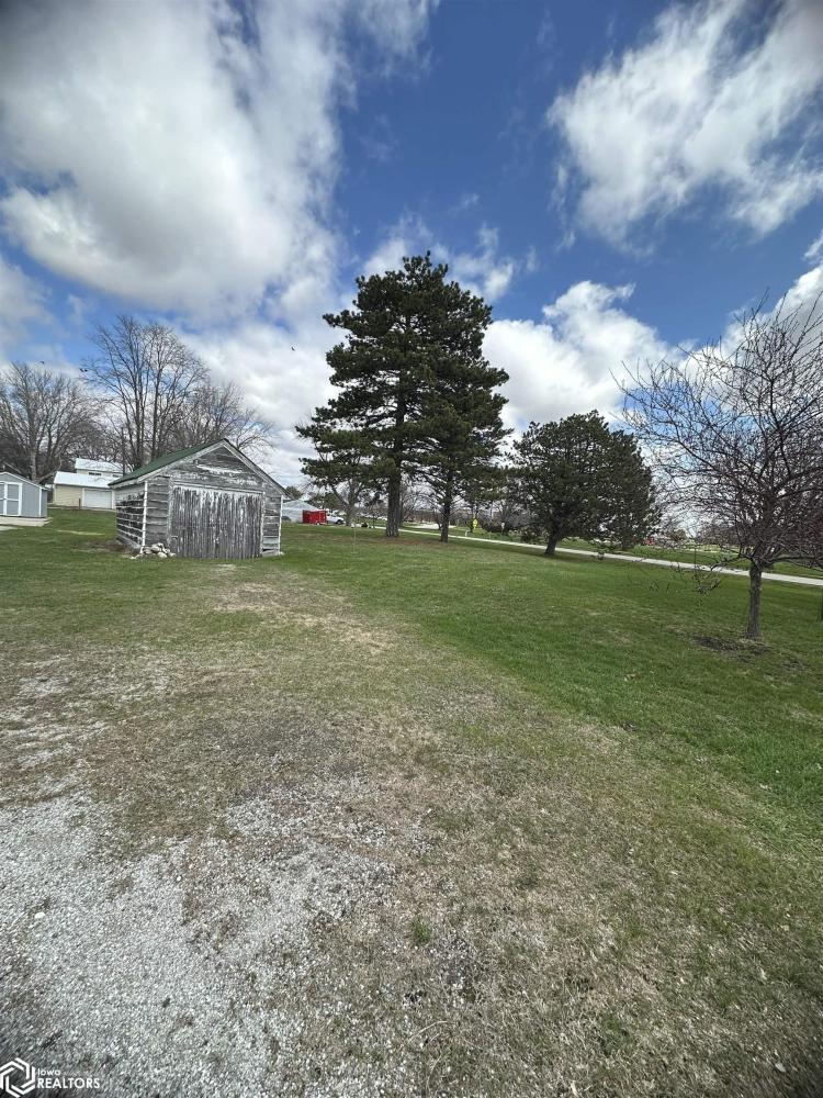 Currently Displayed Property Photo