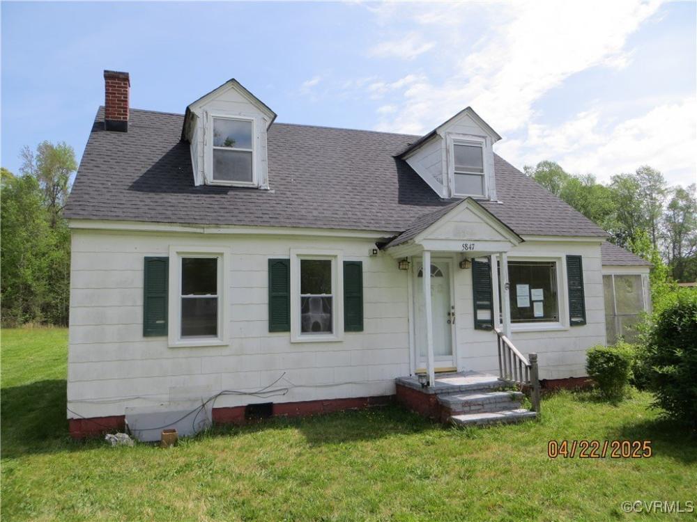 Currently Displayed Property Photo
