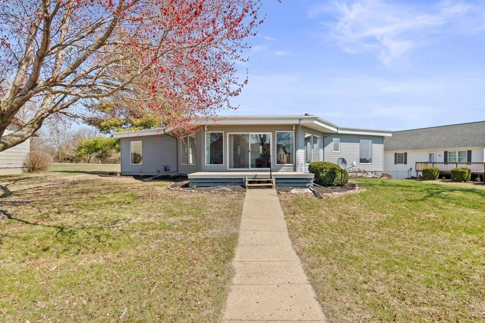 Currently Displayed Property Photo