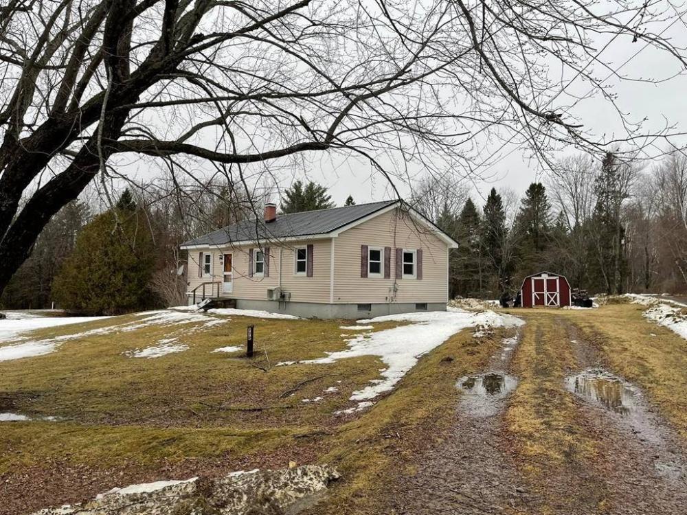 Currently Displayed Property Photo
