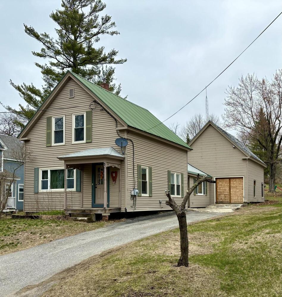 Currently Displayed Property Photo