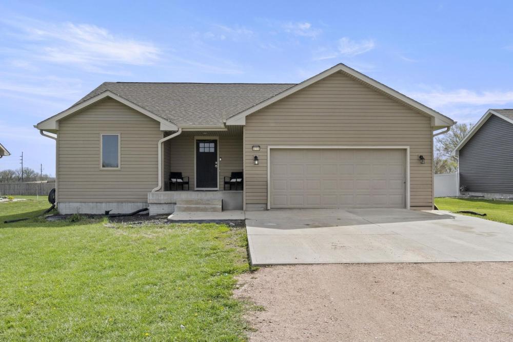Currently Displayed Property Photo