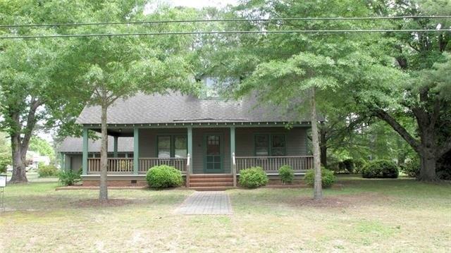 Currently Displayed Property Photo