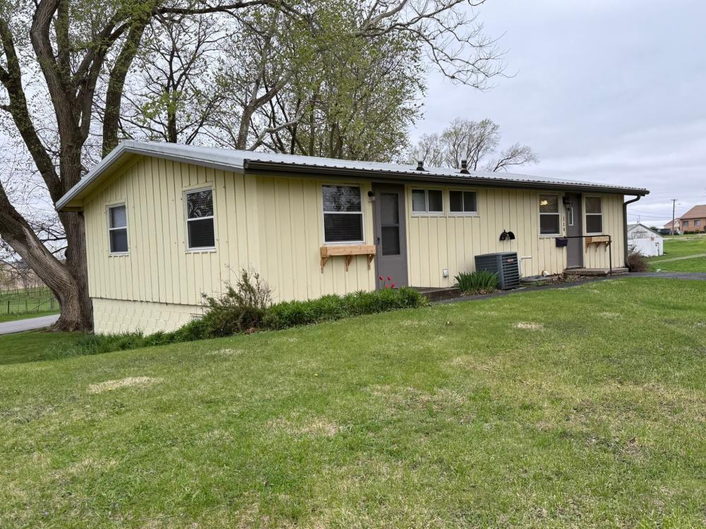 Currently Displayed Property Photo