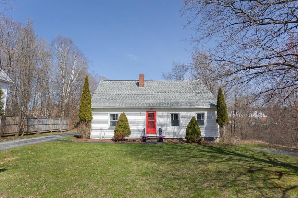 Currently Displayed Property Photo
