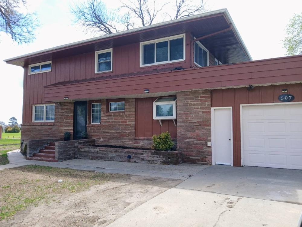Currently Displayed Property Photo