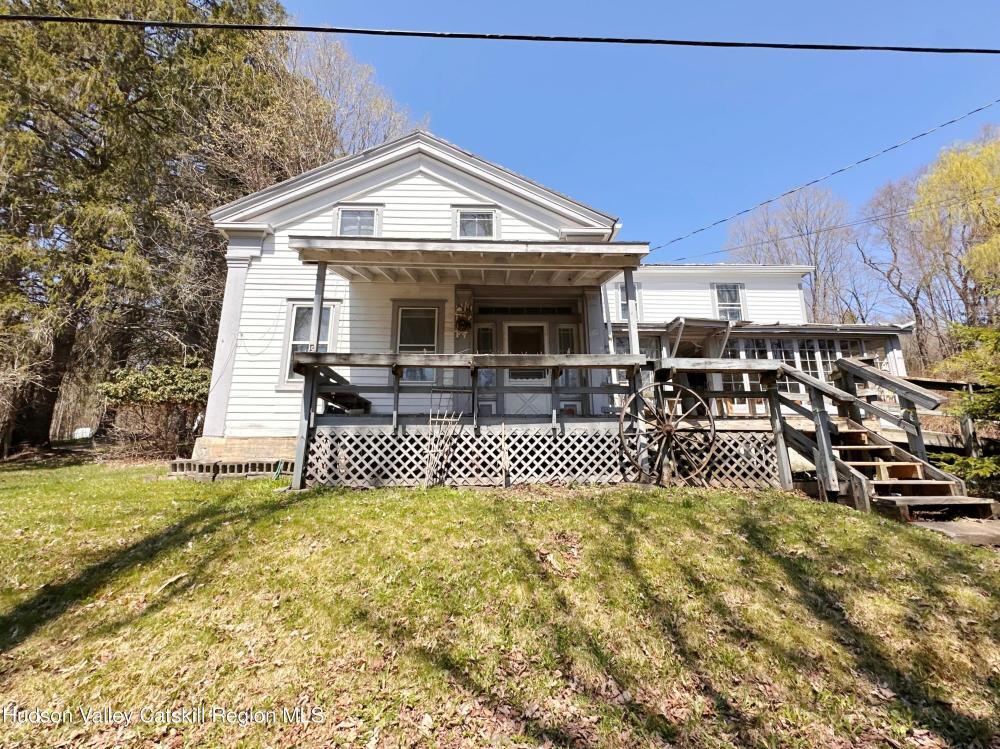 Currently Displayed Property Photo