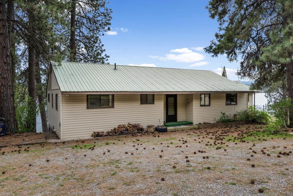 Currently Displayed Property Photo