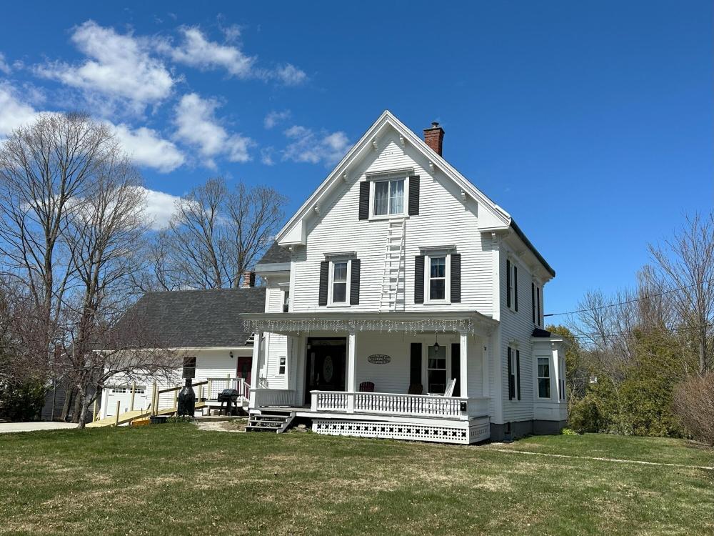 Currently Displayed Property Photo