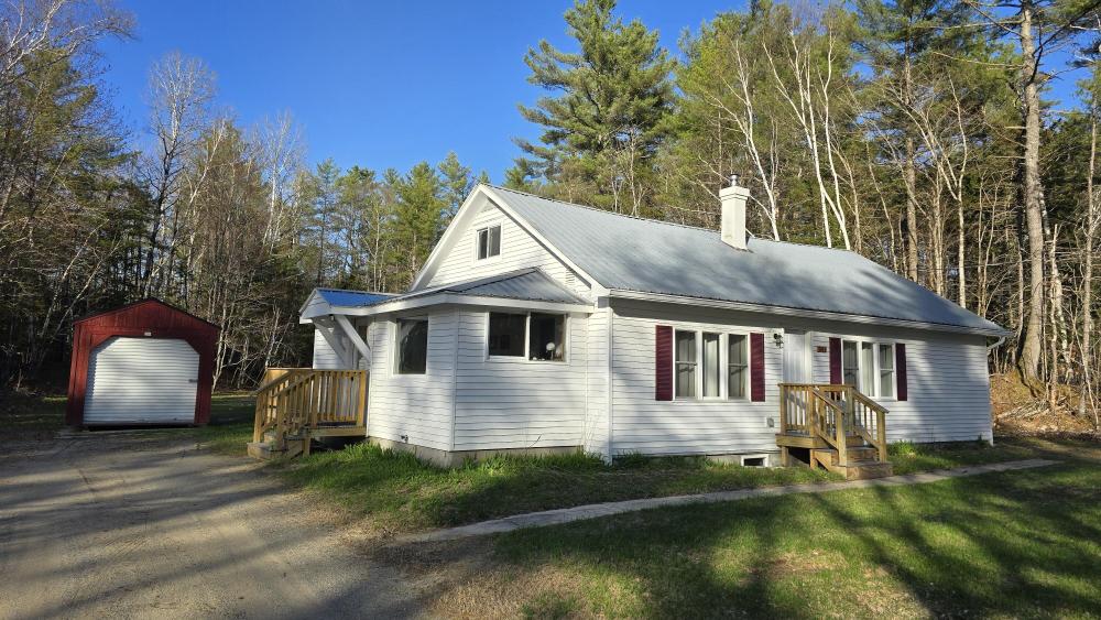 Currently Displayed Property Photo