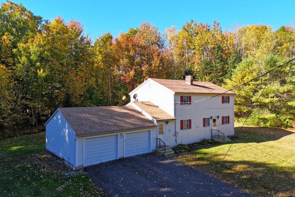 Currently Displayed Property Photo
