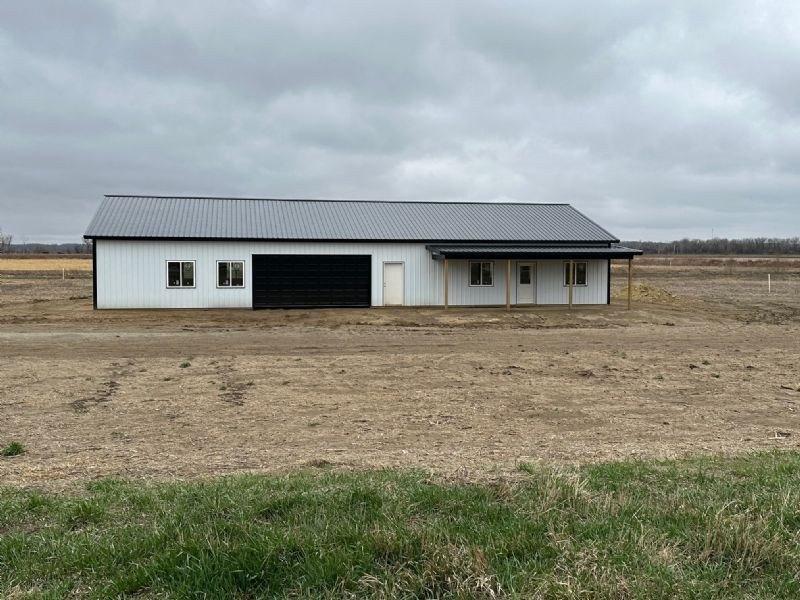 Currently Displayed Property Photo