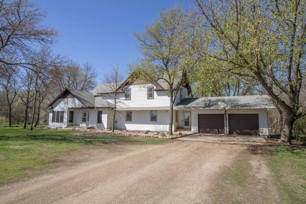 Currently Displayed Property Photo