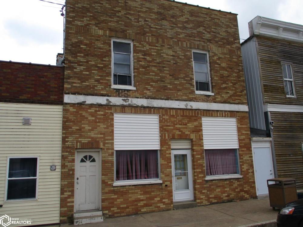 Currently Displayed Property Photo