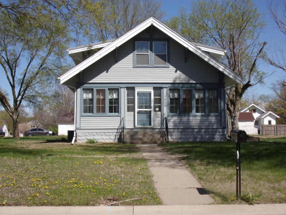 Currently Displayed Property Photo