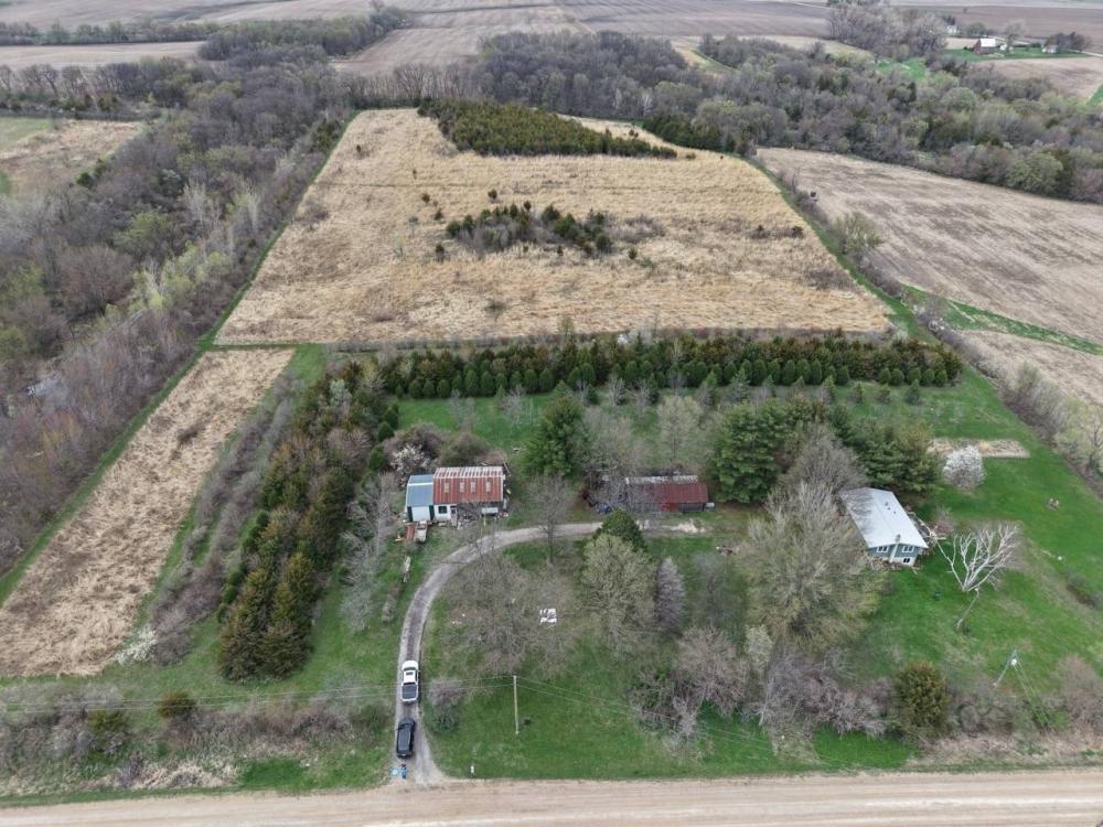 Currently Displayed Property Photo