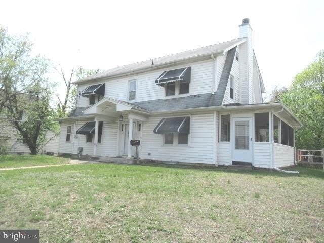 Currently Displayed Property Photo