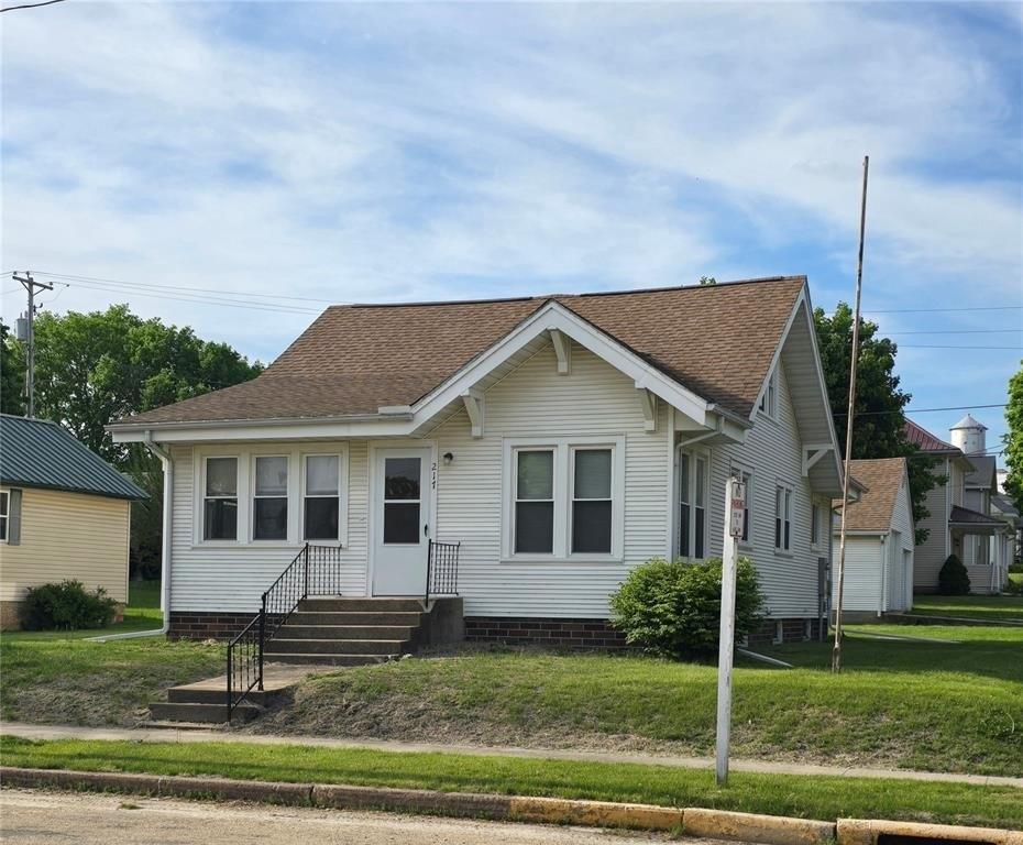 Currently Displayed Property Photo