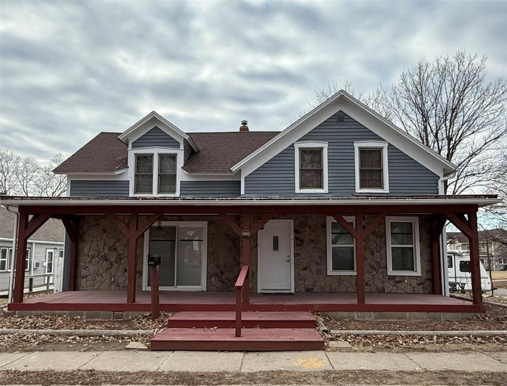 Currently Displayed Property Photo