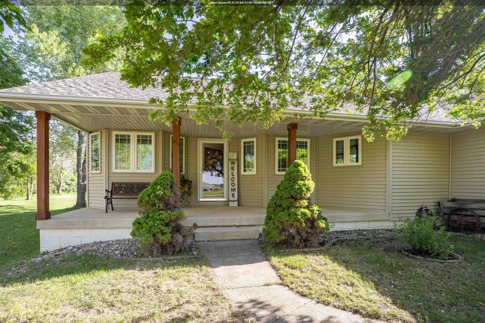 Currently Displayed Property Photo