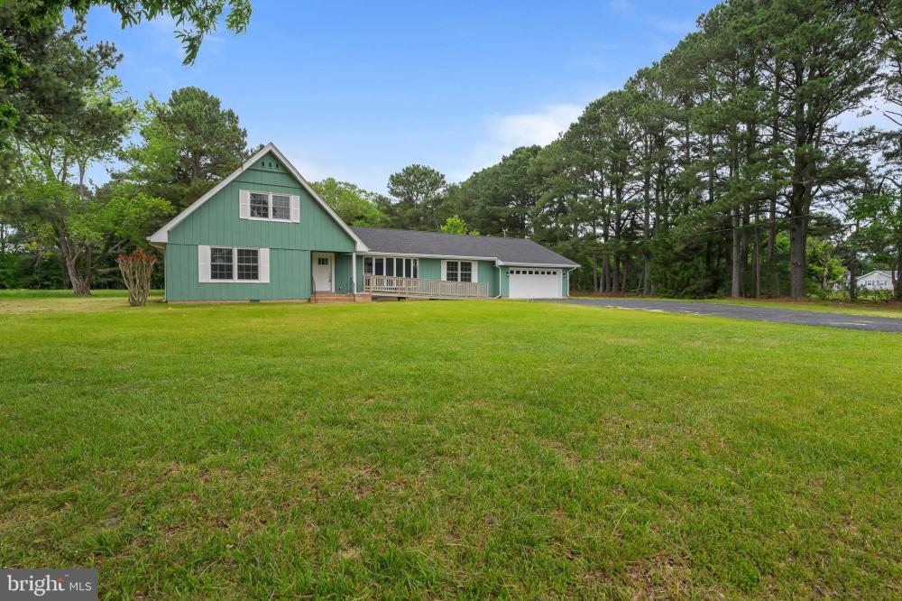 Currently Displayed Property Photo